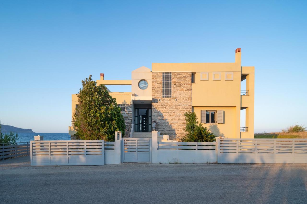 Spacious Beachfront Maisonettes With Stunning Views & A Private Beach Monemvasía Buitenkant foto