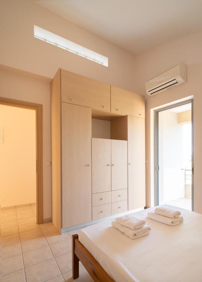 Spacious Beachfront Maisonettes With Stunning Views & A Private Beach Monemvasía Buitenkant foto