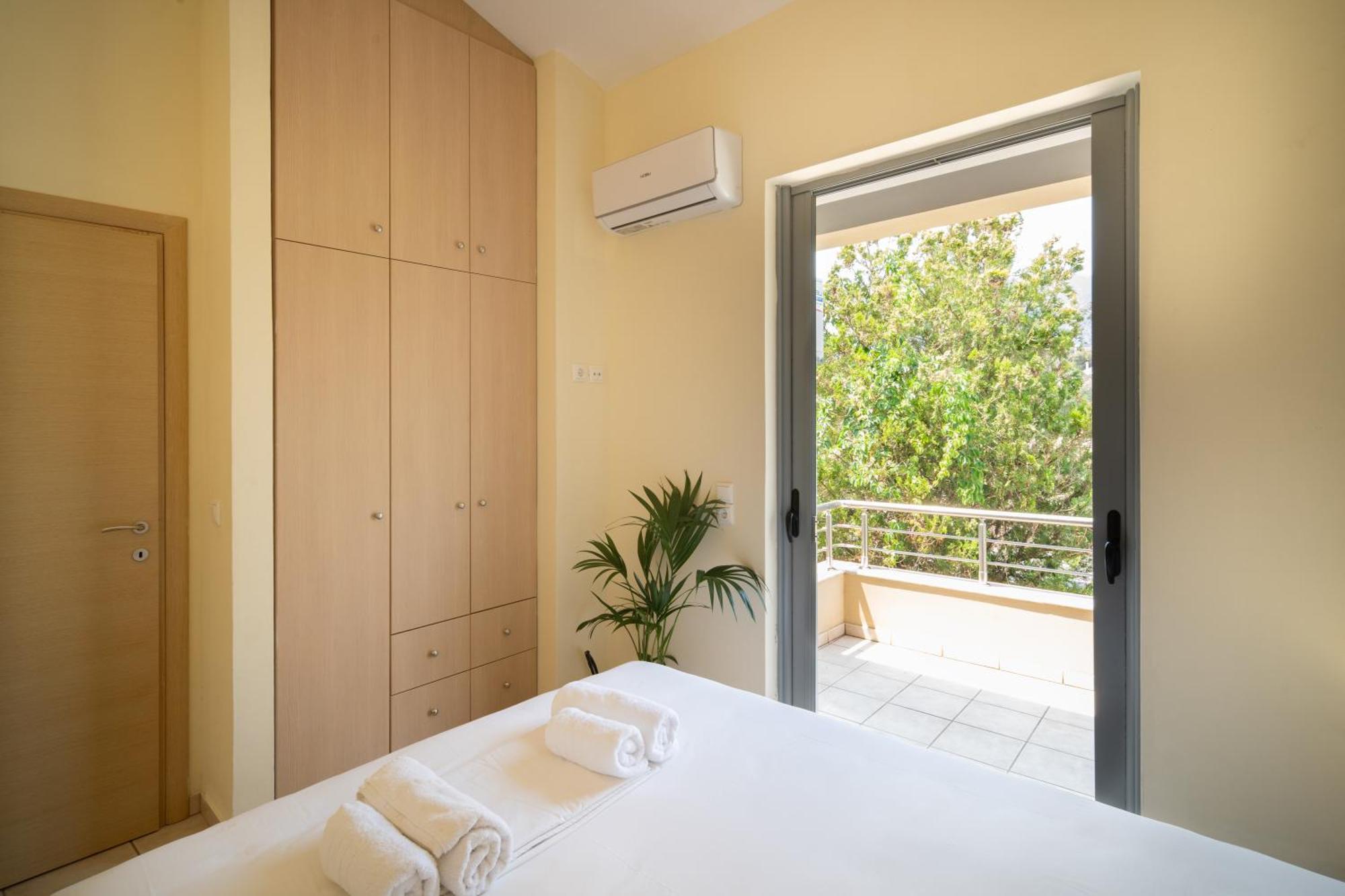 Spacious Beachfront Maisonettes With Stunning Views & A Private Beach Monemvasía Buitenkant foto